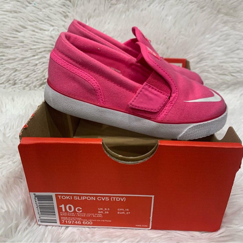 Girls pink Nikes